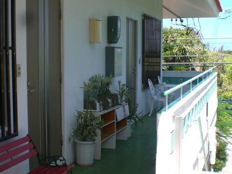 Minshuku Shizu Hotel Onna Bagian luar foto