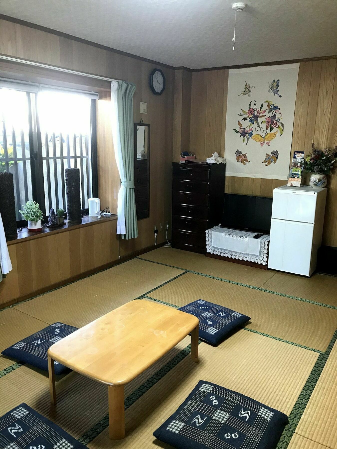 Minshuku Shizu Hotel Onna Bagian luar foto